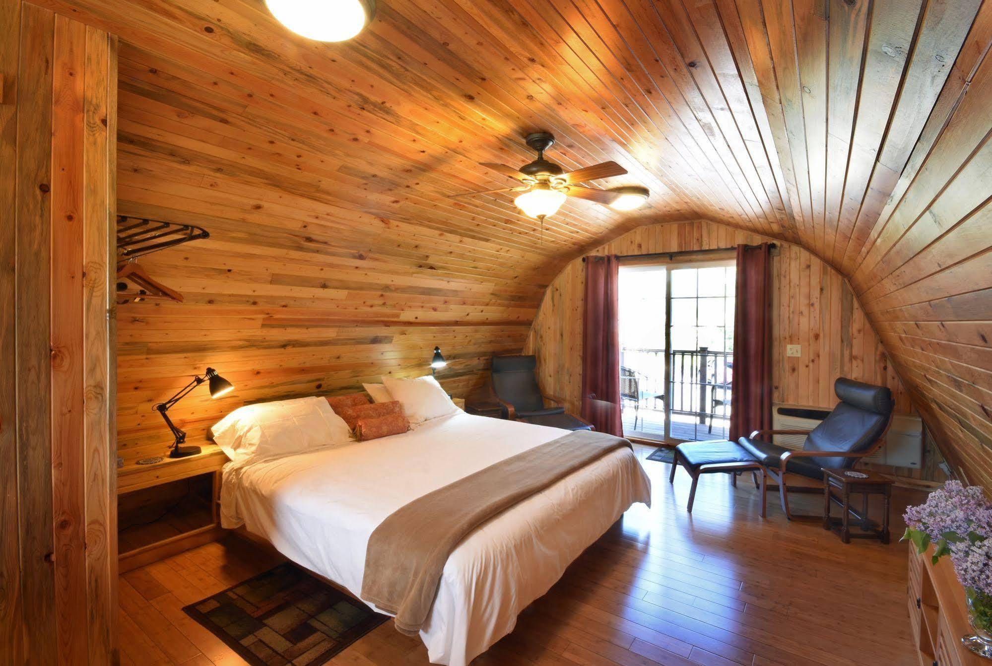 Bad Rock Bed And Breakfast Inn Columbia Falls Kültér fotó